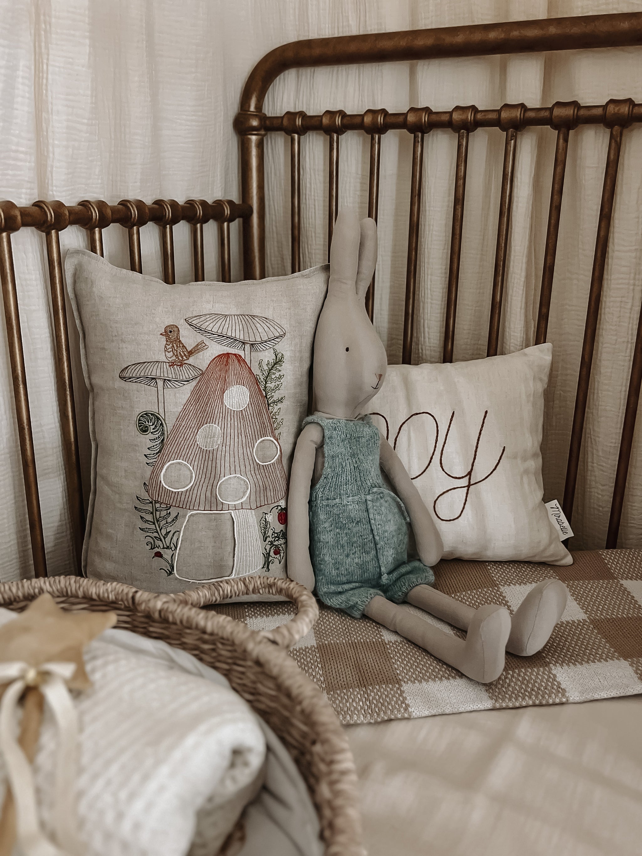 Maileg Rabbit Size 4 in Knitted Overalls