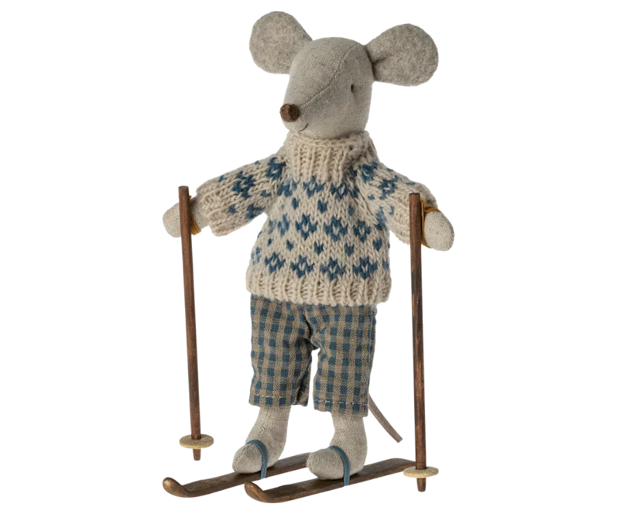 Winter Mouse with Ski Set